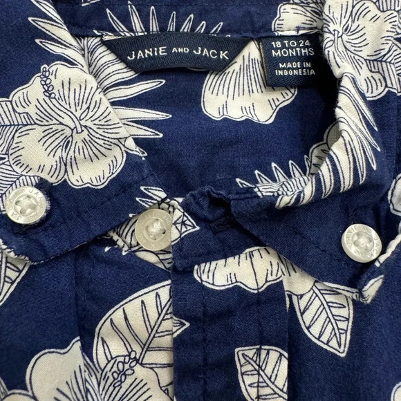 Janie and Jack Boy’s Hawaiian Aloha Shirt Blue and White Palm Print - Picture 2 of 5